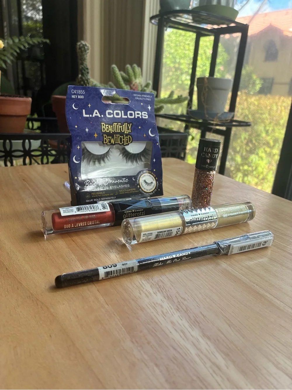 NIP 5-Pc Eye & Lip Glam Makeup Bundle – Hard Candy & L.A. Colors